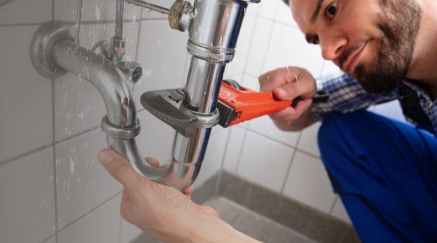 Professional sink repair in Hepler, KS